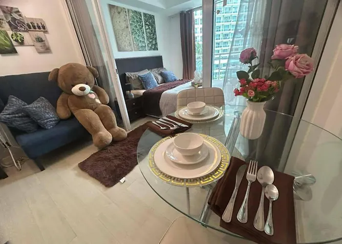 Cozy At Azure Urban Apartamento *